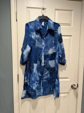 Blue Patchwork Denim-Print Button Front Tunic, Size Large